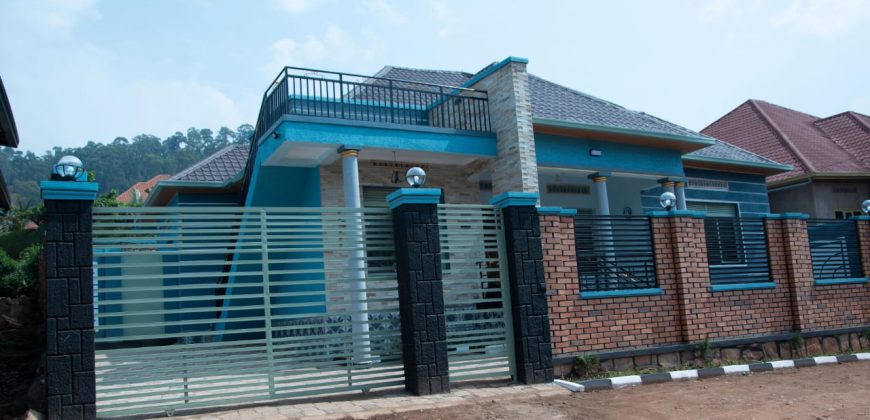 House for Sale in Bumbogo sector, Birembo cell, Turaneza Village